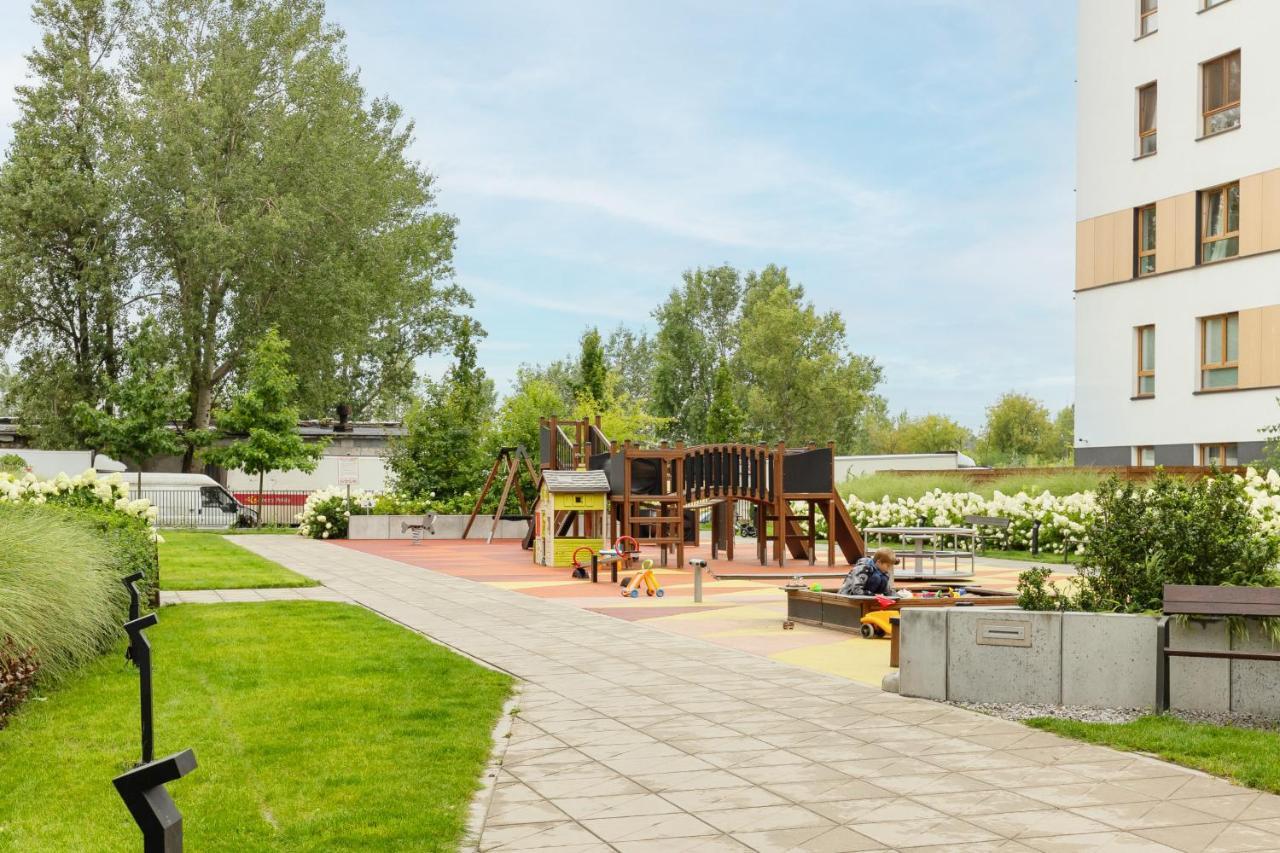 Modern With Balcony Mokotow Business Centre By Renters Apartamento Varsovia