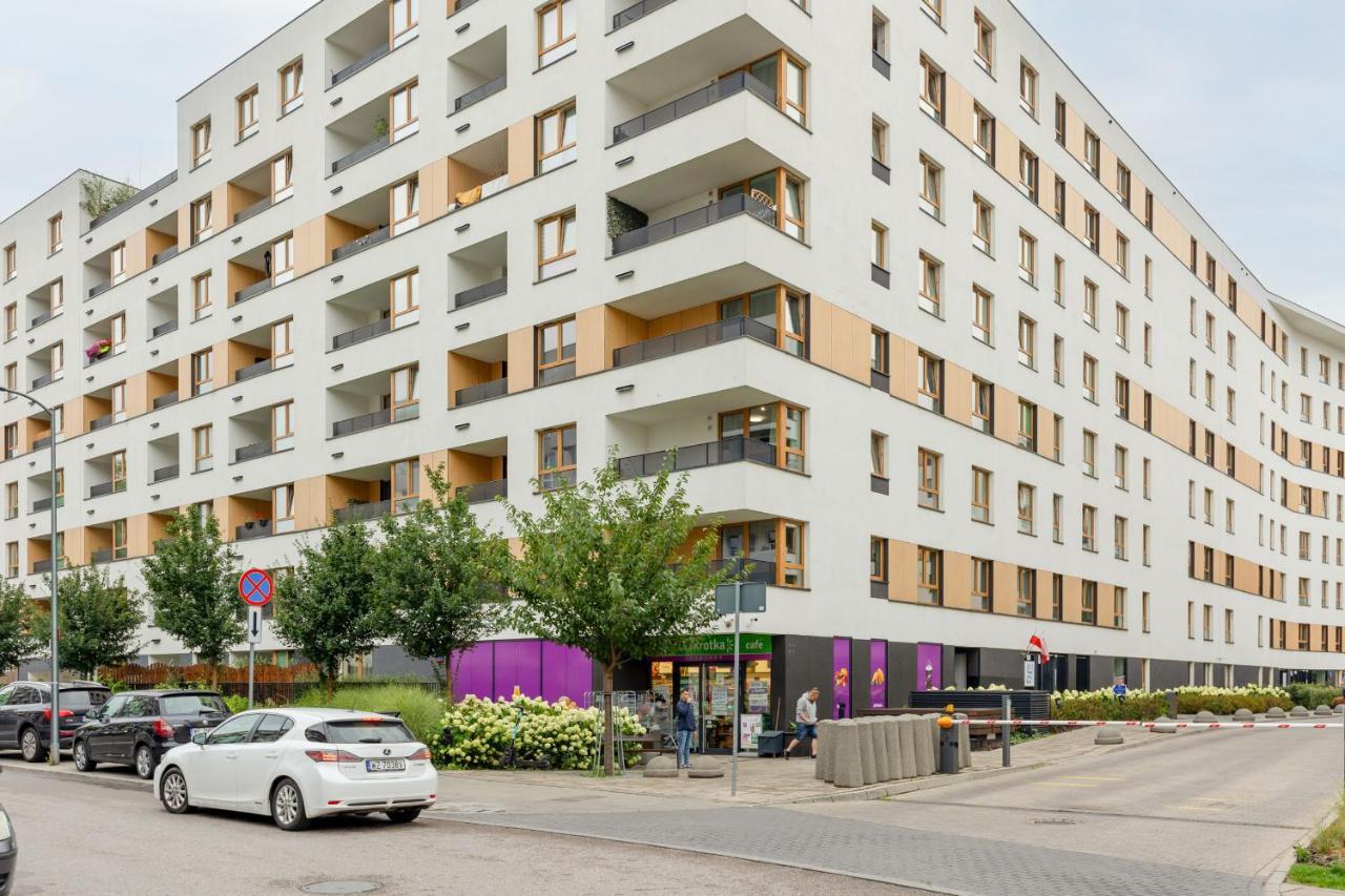 Modern With Balcony Mokotow Business Centre By Renters Apartamento