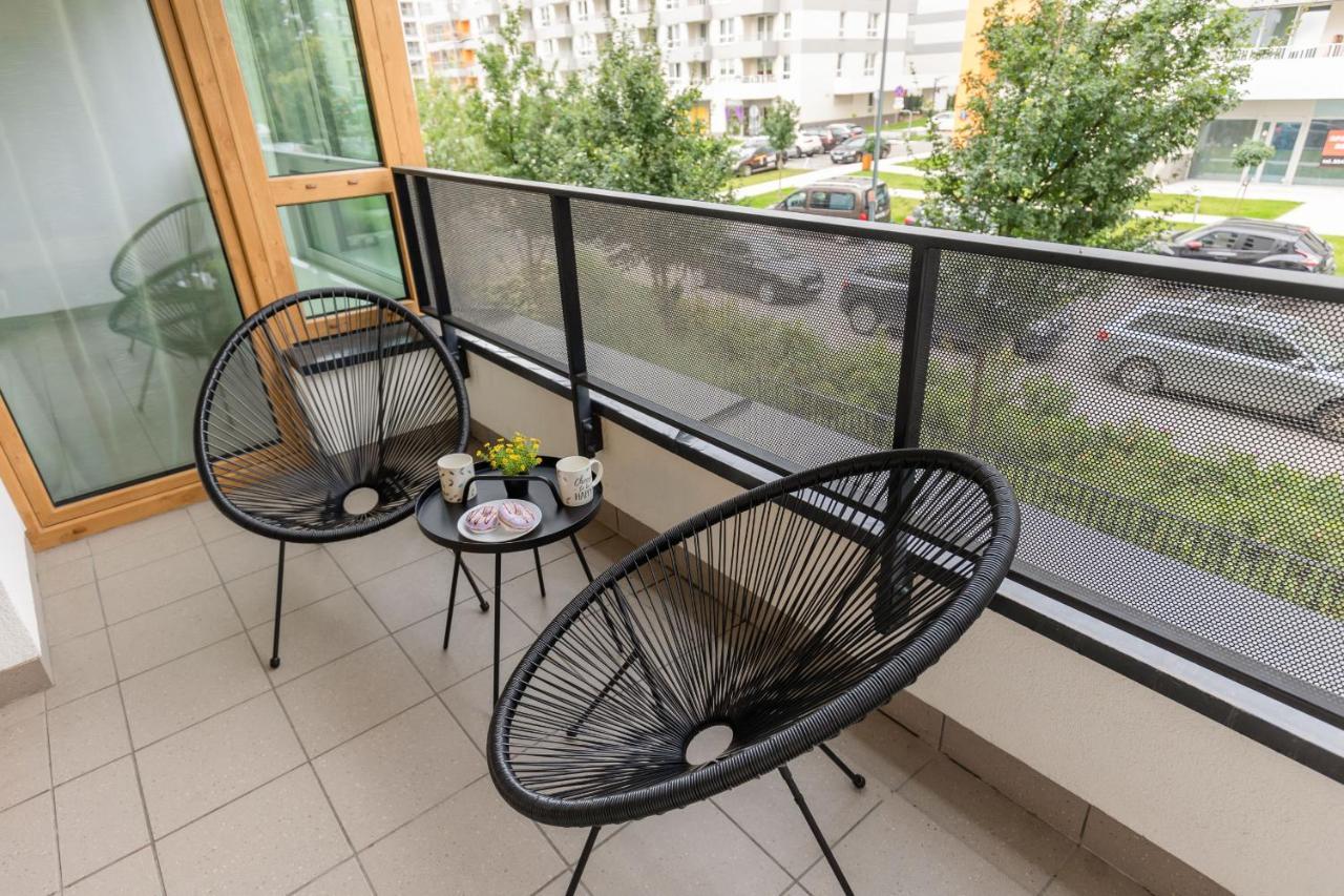 Apartamento Modern With Balcony Mokotow Business Centre By Renters Varsovia